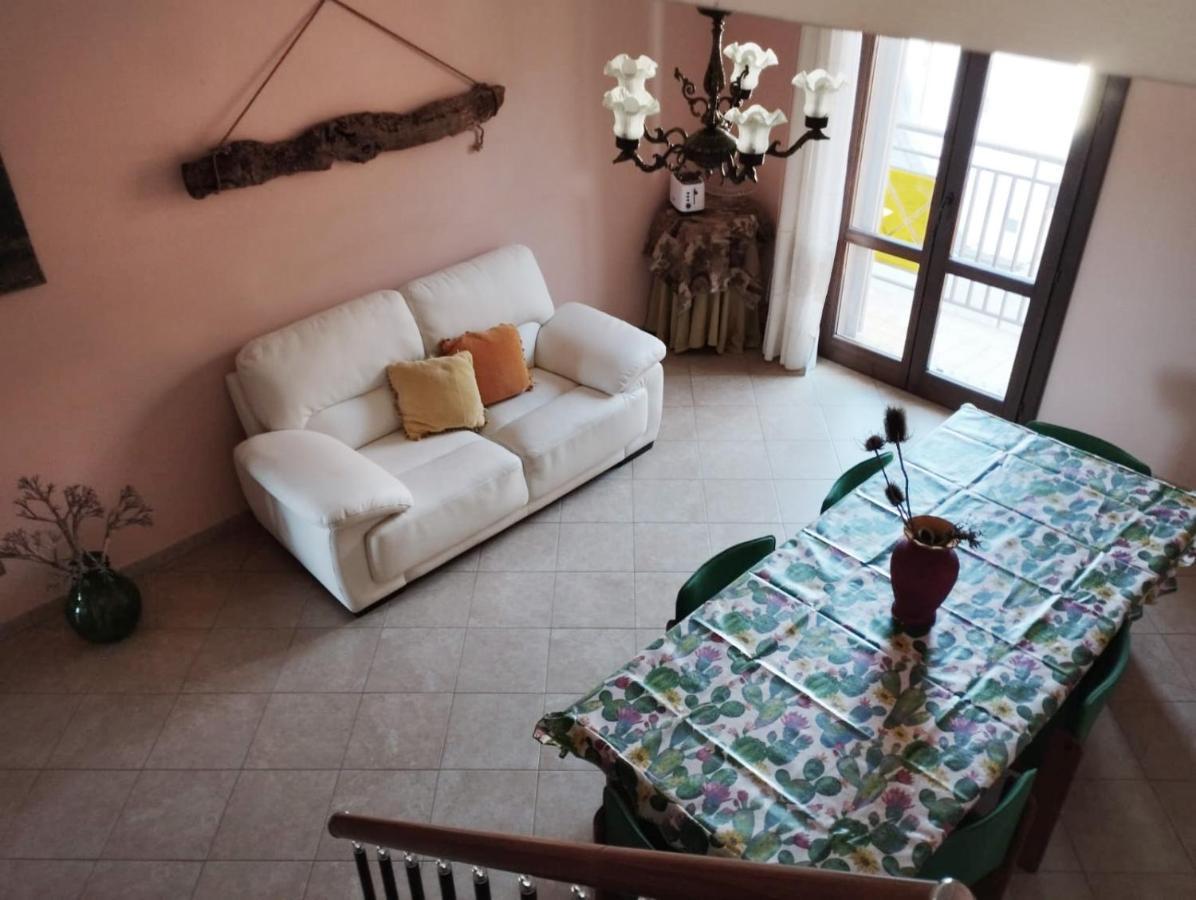 Ferula Loft Acomodação com café da manhã Sortino Exterior foto
